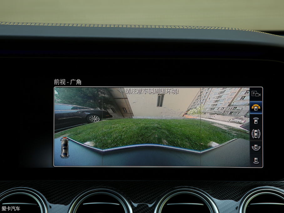 2017YEAMG AMG E 63 S 4MATIC+ ؄e