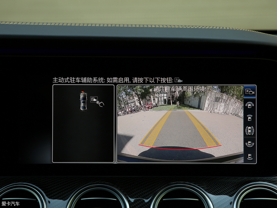 2017YEAMG AMG E 63 S 4MATIC+ ؄e