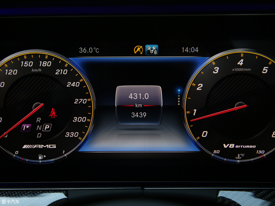 2017YEAMG AMG E 63 S 4MATIC+ ؄e