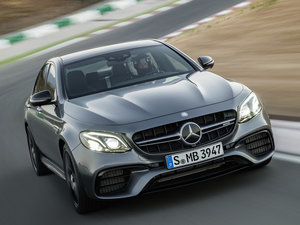 2017A(y)MG E 63 S w^