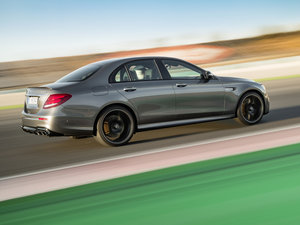 2017A(y)MG E 63 S w^