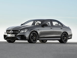 2017款AMG E 63 S 整体外观