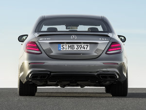 2017款AMG E 63 S 整体外观