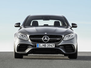2017款AMG E 63 S 整体外观