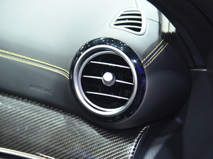 2017AMG E 63 S 4MATIC+ ؄e g