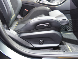 2017AMG E 63 S 4MATIC+ ؄e g