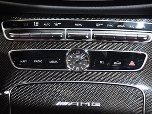 2017AMG E 63 S 4MATIC+ ؄e п؅^