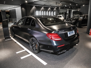 2017AMG E 63 S 4MATIC+ ؄e 45