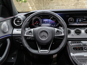 2017A(y)MG E 43 4MATIC ؄e P