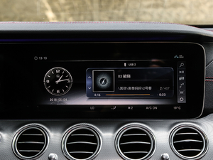 2017AMG E 43 4MATIC ؄e п_@ʾ