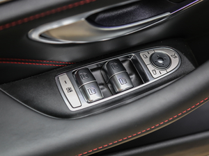 2017A(y)MG E 43 4MATIC ؄e {܇ƅ^(q)	