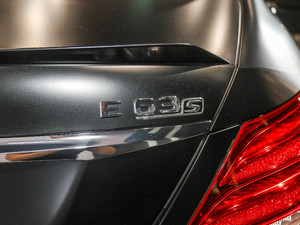 2017AMG E 63 S 4MATIC+ ؄e ^
