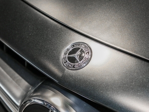 2017AMG E 63 S 4MATIC+ ؄e ^