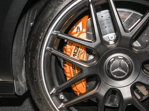 2017AMG E 63 S 4MATIC+ ؄e ^