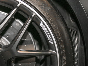 2017AMG E 63 S 4MATIC+ ؄e ^