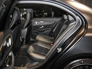 2017AMG E 63 S 4MATIC+ ؄e ſg