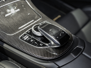 2017AMG E 63 S 4MATIC+ ؄e п؅^