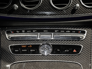 2017A(y)MG E 63 S 4MATIC+ ؄e {(dio){(dio)(ji)