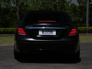 2017AMG E 63 S 4MATIC+ ؄e ^