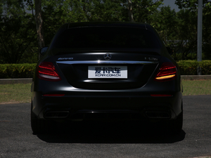 2017AMG E 63 S 4MATIC+ ؄e ^