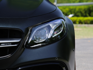 2017AMG E 63 S 4MATIC+ ؄e 