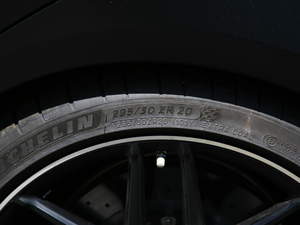 2017AMG E 63 S 4MATIC+ ؄e ݆̥ߴ