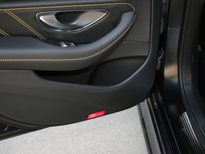 2017AMG E 63 S 4MATIC+ ؄e g