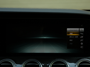 2017A(y)MG E 63 S 4MATIC+ ؄e п؅^(q)