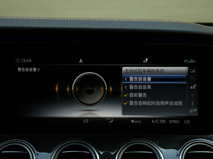 2017AMG E 63 S 4MATIC+ ؄e п؅^