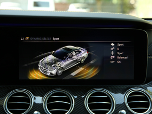 2017AMG E 63 S 4MATIC+ ؄e п؅^