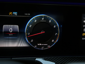 2017AMG E 63 S 4MATIC+ ؄e п؅^