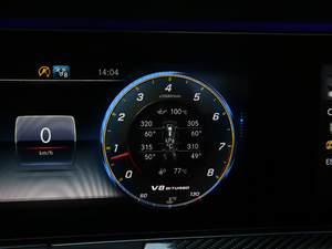 2017AMG E 63 S 4MATIC+ ؄e п؅^