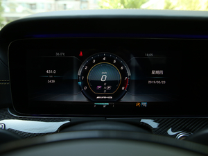 2017AMG E 63 S 4MATIC+ ؄e п؅^