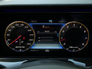 2017AMG E 63 S 4MATIC+ ؄e п؅^