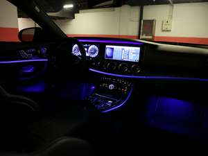 2017AMG E 63 S 4MATIC+ ؄e п؅^