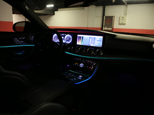 2017AMG E 63 S 4MATIC+ ؄e п؅^