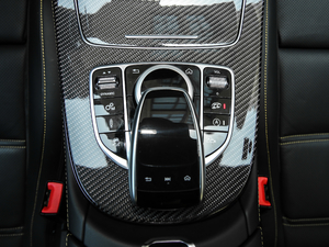 2017AMG E 63 S 4MATIC+ ؄e п؅^