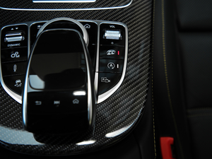 2017AMG E 63 S 4MATIC+ ؄e п؅^