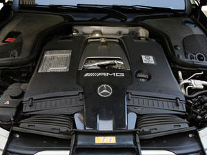 2017A(y)MG E 63 S 4MATIC+ ؄e 