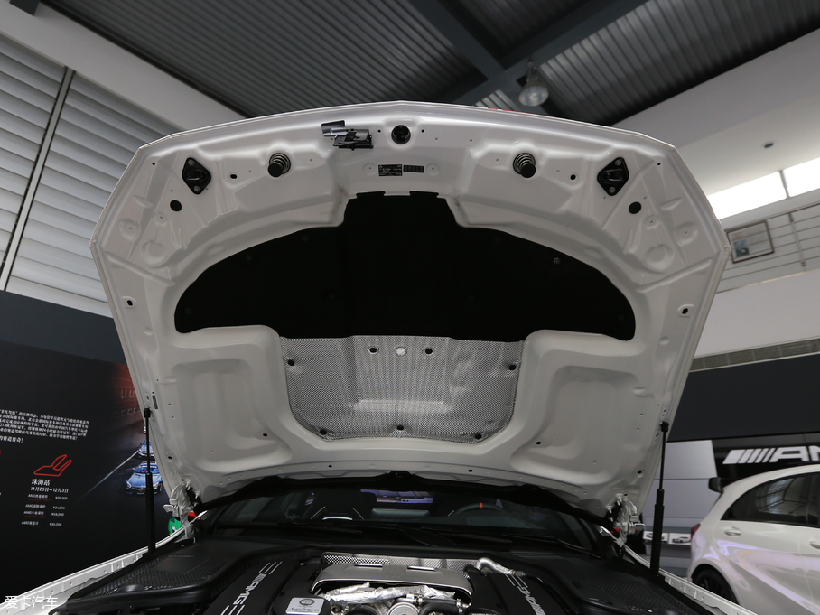 2017YCAMG AMG C 63 S