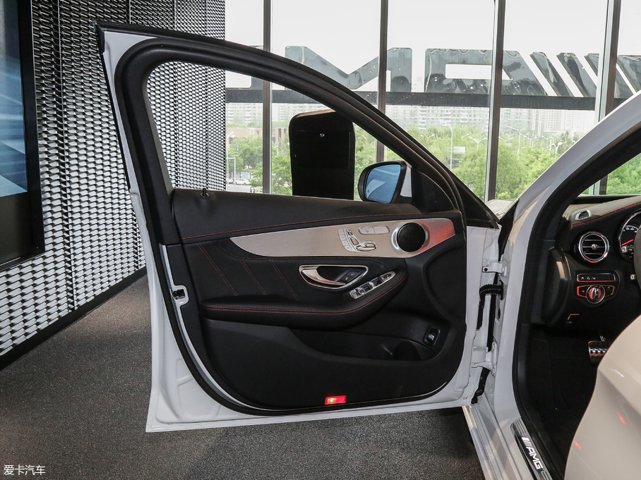 2017YCAMG AMG C 63