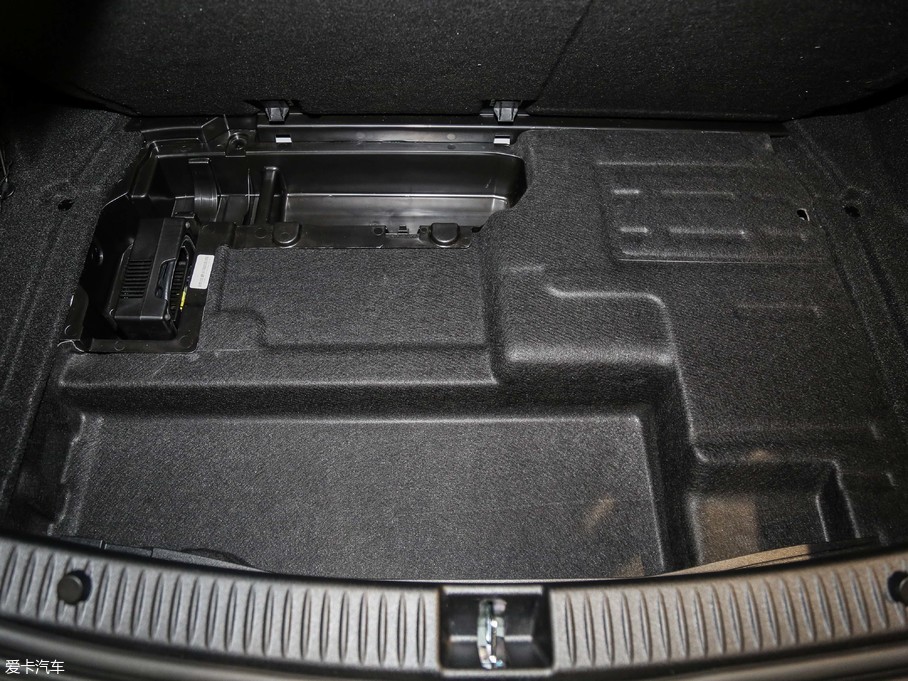 2017YCAMG AMG C 63