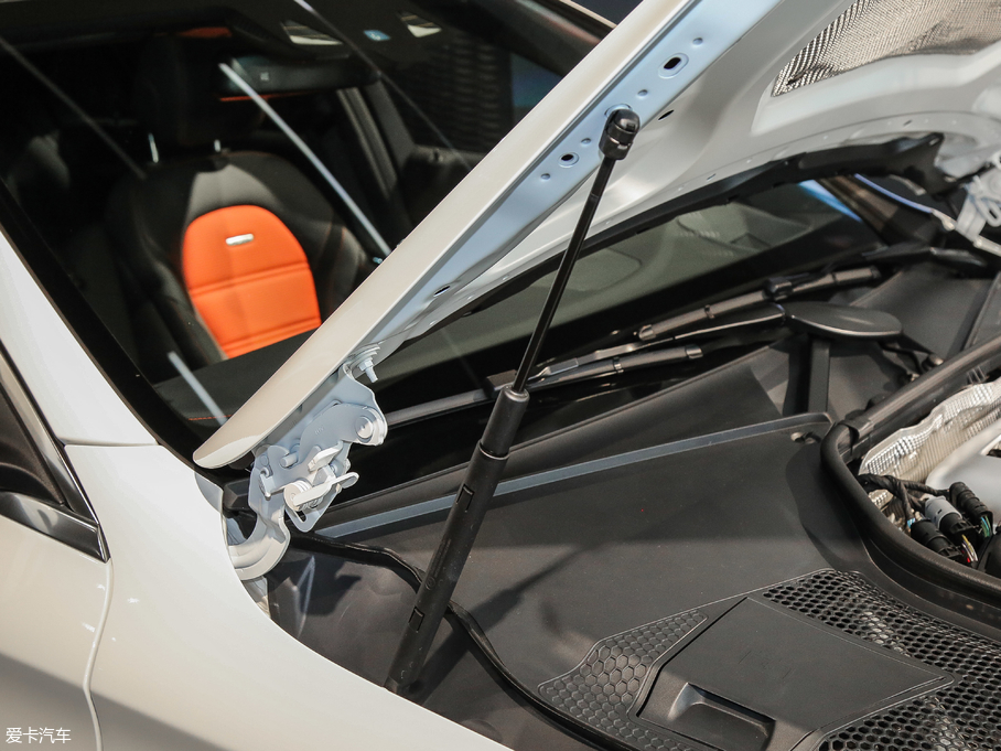 2017YC(j)AMG AMG C 63