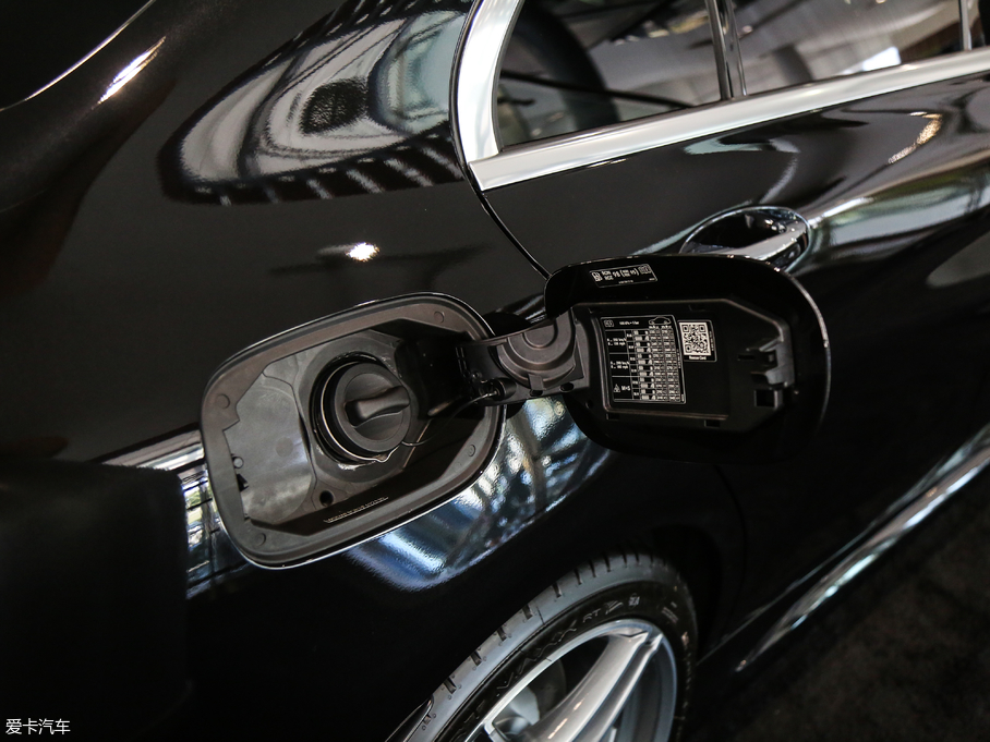 2017YCAMG AMG C 63