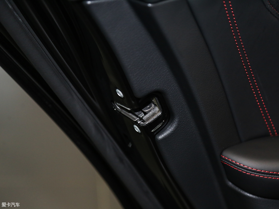 2017YCAMG AMG C 63