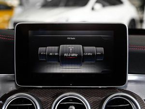 2017AMG C 63 S Ї п_@ʾ