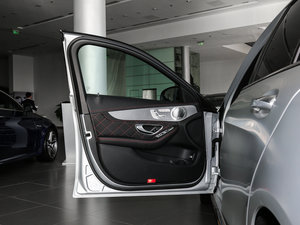 2017AMG C 63 S Ї {λ܇T