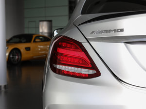 2017A(y)MG C 63 S Ї(gu) (x)(ji)^