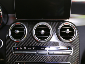 2017A(y)MG C 63 S {(dio)L(fng)