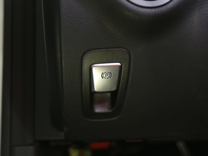 2017A(y)MG C 63 S v܇Ƅ(dng)